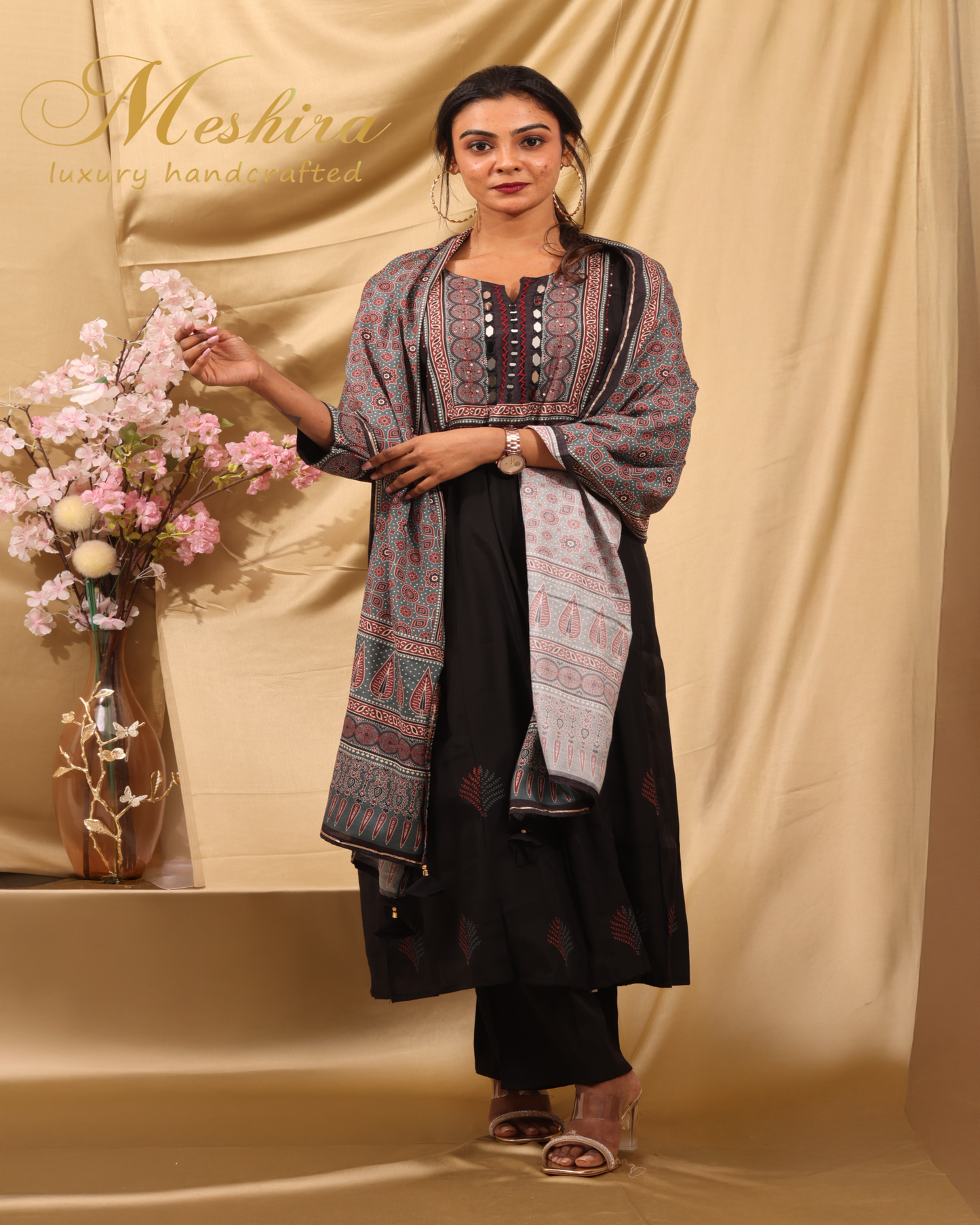 Elegant Black Printed Kurta Set