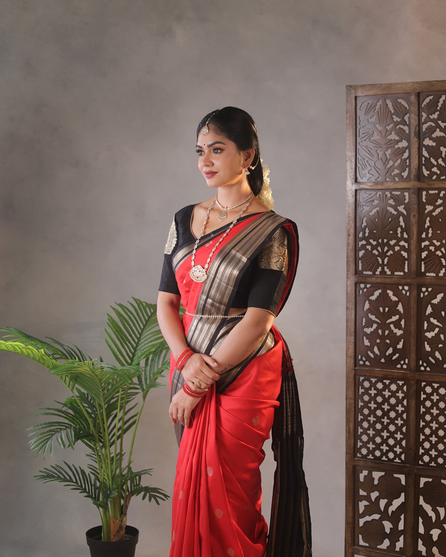 Black and red Kanchivaram Silk Saree with silver Zari