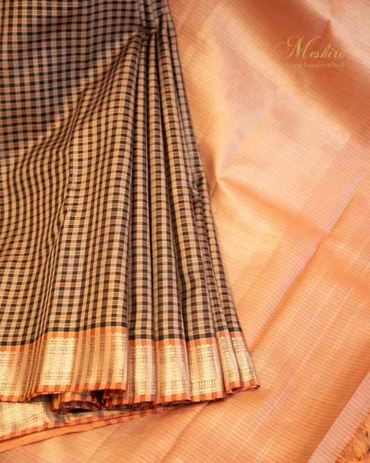 Classic Checked Kanchivaram silk Draped in Peach Zari Elegance