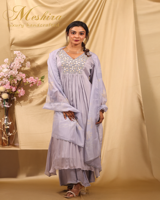 Embroidered Lilac Kurta Set